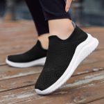 Outdoor-Super-Light-Men-Sneakers-Fashion-Breathable-Running-Sport-Shoes-Quality-Slip-on-Unisex-Athletic-Footwear